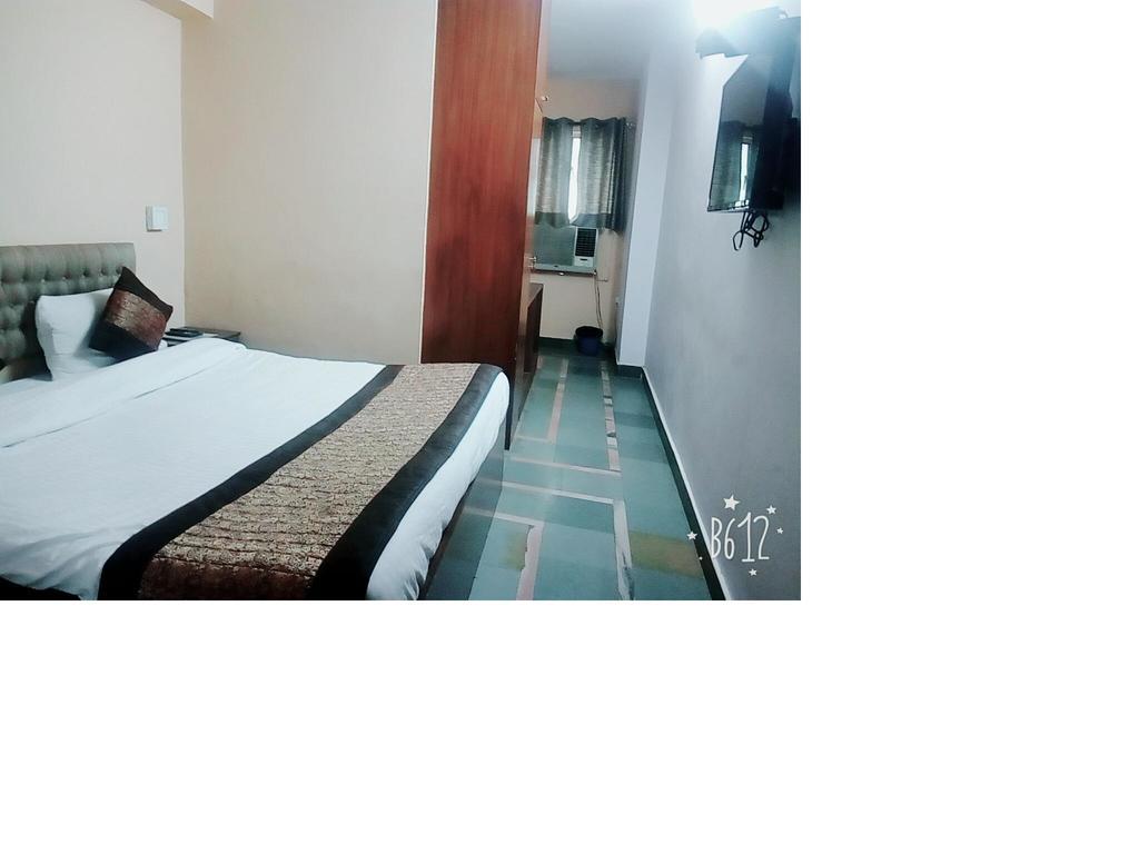Hotel O Hotel Landmark Inn Delhi  Exterior photo